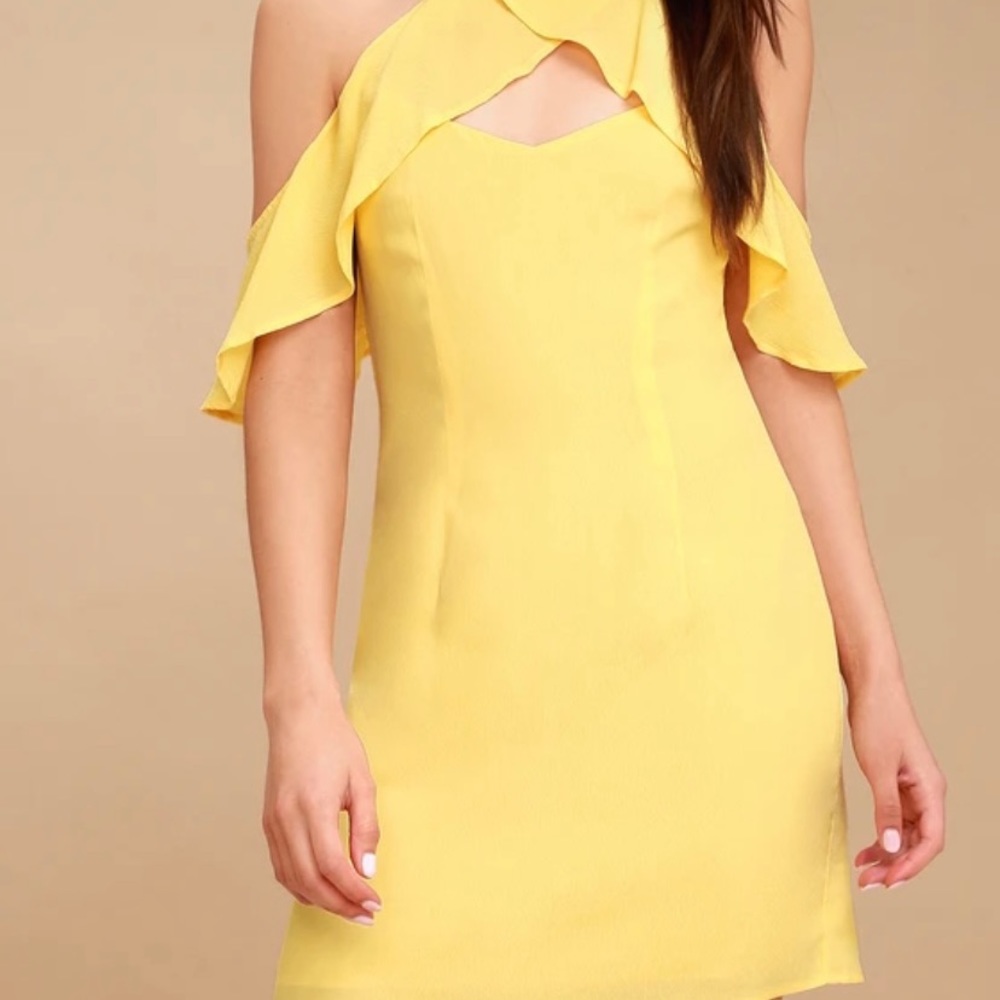 BB Dakota Kaless Yellow Cold-Shoulder Dress